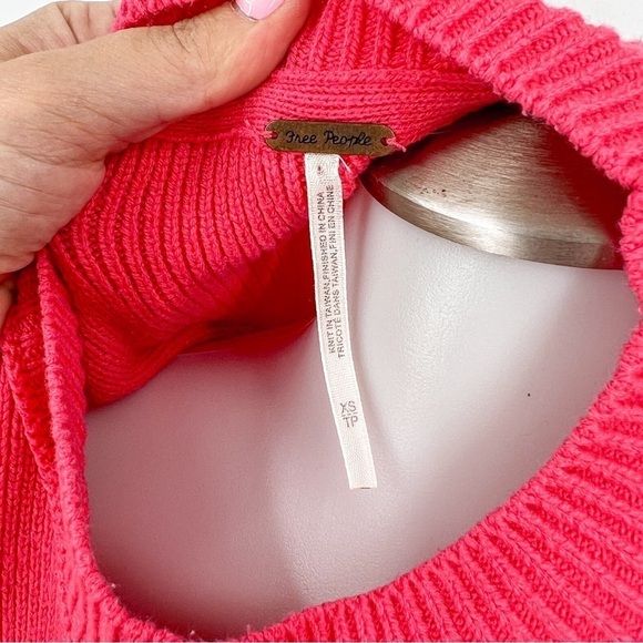 Free People Sweater - Picture 3 of 3